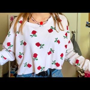 rose long sleeve cropped tee
